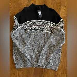 New Chaps Black and Gray Geometric Men's Sweater
